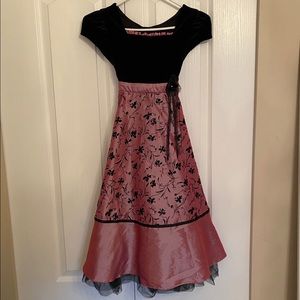 Girls Elegant Formal Dress